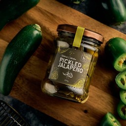 hMeal PICKLED GREEN BELL PEPPER ( พริกดองสีเขียว )