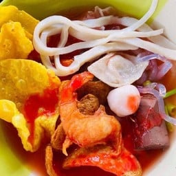 เย็นตาโฟกุ้งทอด