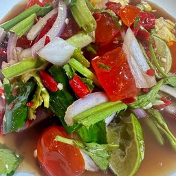 ยำไข่แดง