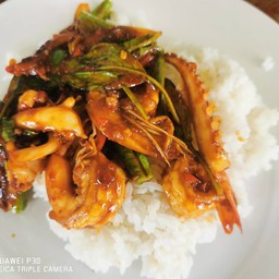 ผัดพริกเผาทะเล