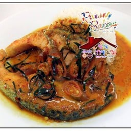 ข้าวพะแนงปลาแซลมอน