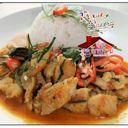 ข้าวพริกแกงหมู