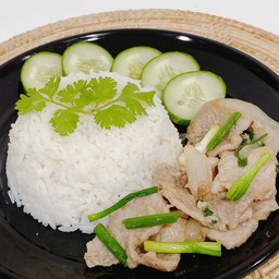 ผัดน้ำมันหอย(ราดข้าว)