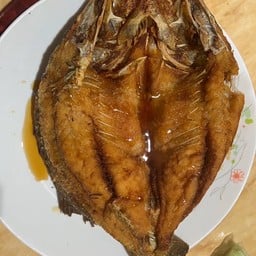 กระพงทอดราดน้ำปลา