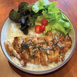 ข้าวไก่ย่างเทอริยากิ