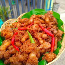 หมู 3 ชั้น ทอดพริกสด 1 ขีด