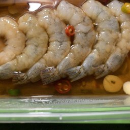 หรรษากุ้งดอง หมู่บ้านธาราริน