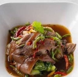 ขาหมูพะโล้