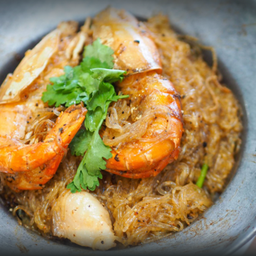 กุ้งอบวุ้นเส้น