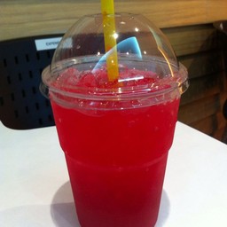 สตรอเบอรี่โซดา