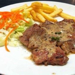 สเต็กหมูพริกไทยดำ