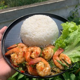 สุกี้แห้งไฟแรง ครัวบ้านๆ