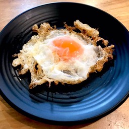 ไข่ดาวกระจาย