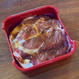 หมูหมัก หมูกระทะ เล็ก (คอนโด)