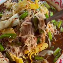 ข้าวปุ้นซาวน้ำปลาร้า (พิเศษผักลวกนะคะ)