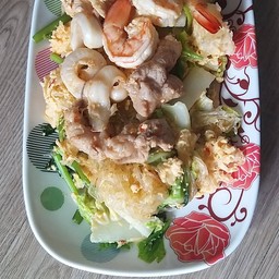 น้ำ ยำแซ่บ&สุกี้