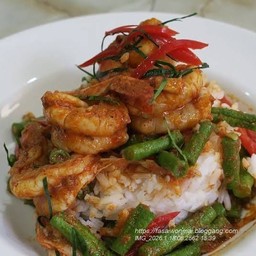 ข้าวเครื่องแกงกุ้ง