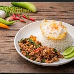 ส้มตำโค้งแม่ม้าย และอาหารตามสั่ง