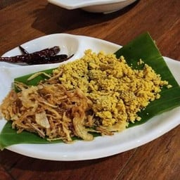 คั่วไข่ปลาส้ม