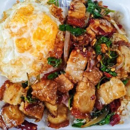 ครัวมลิวัลย์ อาหารตามสั่ง ก๋วยเตี๋ยว- ซอยสามัคคี 5