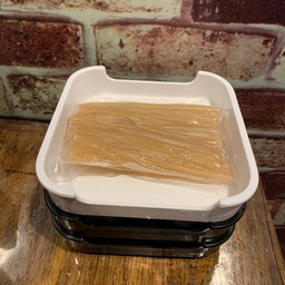 เส้นมันเทศ