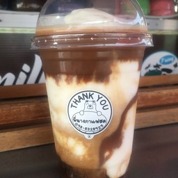 มะพร้าวปั่นกาแฟ