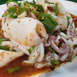 ลาบปลาหมึก