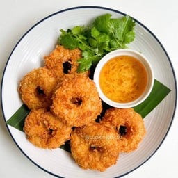 ราชาทอดมันกุ้งสี่แยกนาก่วม