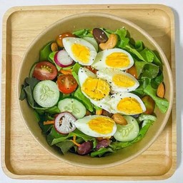 สลัดไข่ต้ม