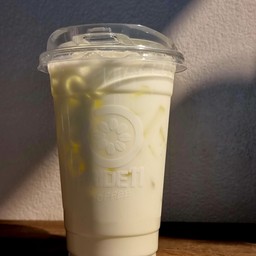 นมสดเย็น-Fresh milk( 20 oz.)