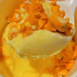 ไอติมไข่แข็งคอนเฟลค