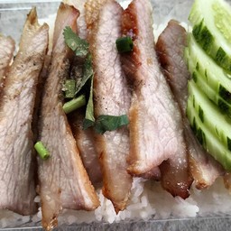 ร้านดอกคูณแจ่วฮ้อน อาหารตามสั่ง อาหารอีสาน