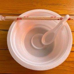 ชุด ถ้วย ช้อน ตะเกียบ