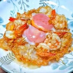 ข้าวไข่ดาวกุ้งกระเทียม