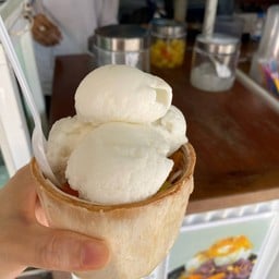 Young Coconut Icecream