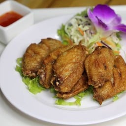 วันพลีส