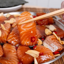 แซลมอนดอง