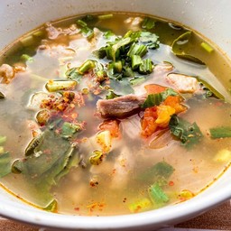 ต้มแซ่บ