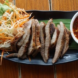 นมหมูย่าง
