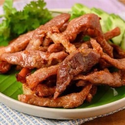 หมูทอดแดดเดียว