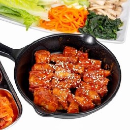 ชุดหมูย่างโคชูจัง