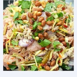 ยำแหนมหมูสับ