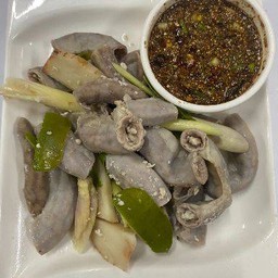 ไส้อ่อมลวกจิ้ม