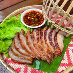 คอหมูย่าง