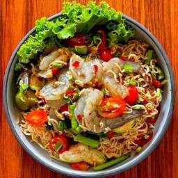 ตำมาม่ากุ้งสด