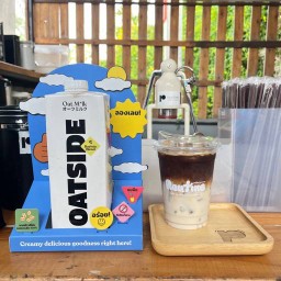 White x Oatmilk (OATSIDE)