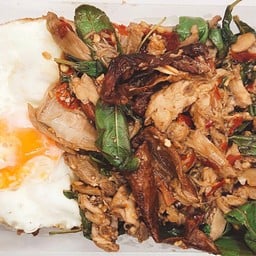 ร้านครัวหลังบ้านbyคุณฝน