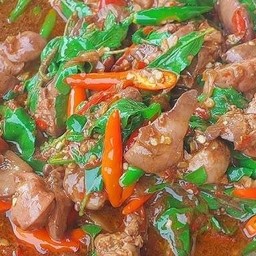 ข้าว ผัดพริกแกงเครื่องในไก่