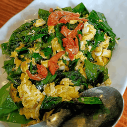 ใบเหลียงผัดไข่