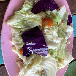 กะหล่ำปลีผัดน้ำปลา